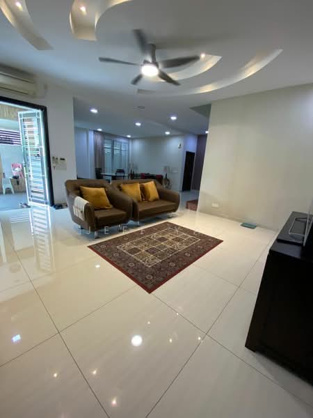 Rumah Berkembar untuk Dijual di Taman Nusa Bestari (Iskandar Puteri (Nusajaya)) - Jeff Yap - Living Room - PropertyGuru.com.my