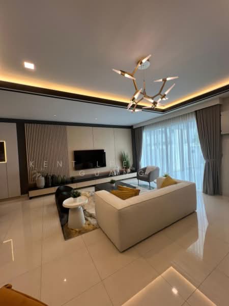 3-storey Terraced House for Sale in Bukit Jelutong (Shah Alam) - Kent Lee Jing Guang - Living Room - PropertyGuru.com.my