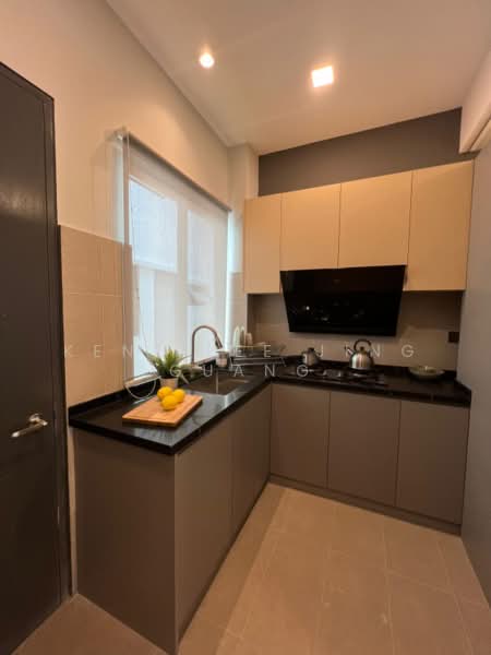 3-storey Terraced House for Sale in Bukit Jelutong (Shah Alam) - Kent Lee Jing Guang - Kitchen - PropertyGuru.com.my