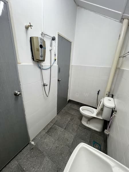 2-storey Terraced House for Rent in Cheras (Selangor) - Max Low - Bathroom - PropertyGuru.com.my