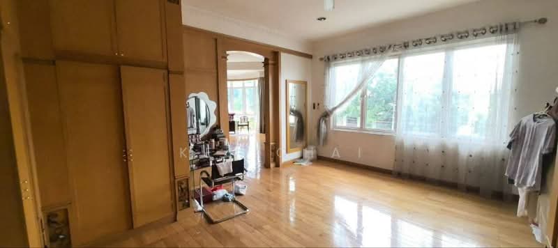 Bungalow for Sale in Taman Stulang Laut (Johor Bahru) - Ken Chai - Bedroom - PropertyGuru.com.my