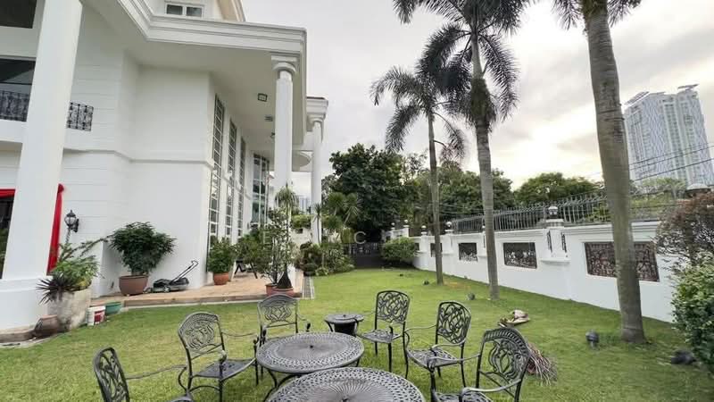 Bungalow for Sale in Taman Stulang Laut (Johor Bahru) - Ken Chai - Exterior - PropertyGuru.com.my