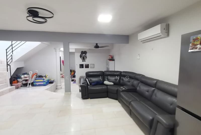 Bandar Baru Sri Petaling untuk Untuk Dijual - RM 1,300,000, Apr 2026 - Living Room - PropertyGuru.com.my