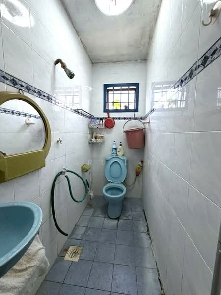 2-storey Terraced House for Sale in Permas Jaya (Johor) - Karl Lim - Bathroom - PropertyGuru.com.my