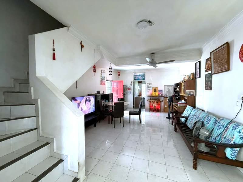 2-storey Terraced House for Sale in Permas Jaya (Johor) - Karl Lim - Living Room - PropertyGuru.com.my