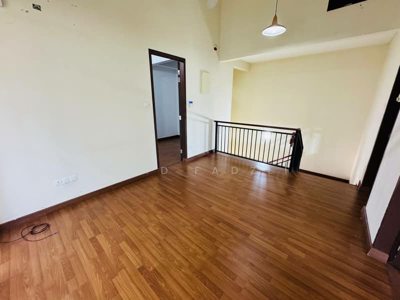 Semi-Detached House for Sale in Puncak Bestari (Puncak Alam) - Mohd Fadzli - Interior - PropertyGuru.com.my