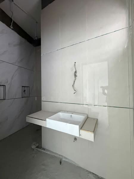 Semi-Detached House for Sale in Beverly Heights (Ampang) - Igen Mak - Bathroom - PropertyGuru.com.my