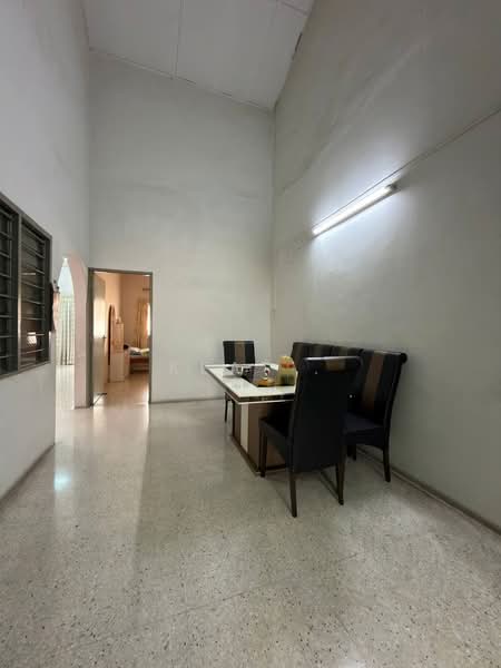 For Sale - Pasir Pinji Taman Melor