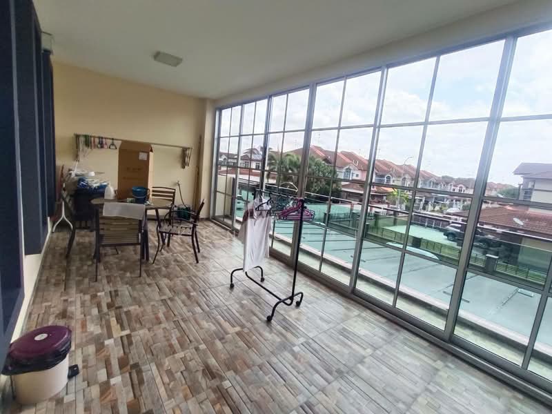 Rumah Teres 2 Tingkat untuk Dijual di Taman Desa Tebrau (Tebrau) - Ken Chai - Balcony - PropertyGuru.com.my