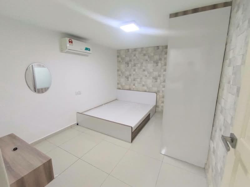 Rumah Teres 2 Tingkat untuk Dijual di Taman Desa Tebrau (Tebrau) - Ken Chai - Bedroom - PropertyGuru.com.my