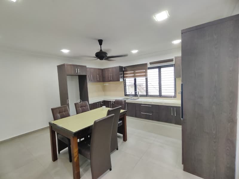1.5-storey Terraced House for Sale in Batu Caves (Kuala Lumpur) - Robert Yee - Kitchen - PropertyGuru.com.my