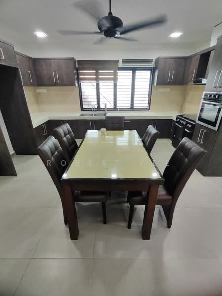 1.5-storey Terraced House for Sale in Batu Caves (Kuala Lumpur) - Robert Yee - Kitchen - PropertyGuru.com.my