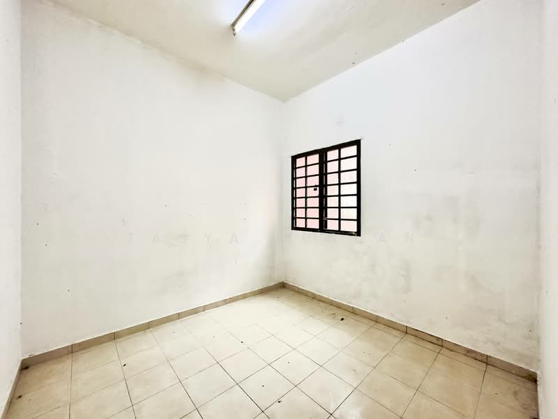2-storey Terraced House for Sale in Sungai Buloh (Selangor) - Tasya Ruslan - Interior - PropertyGuru.com.my
