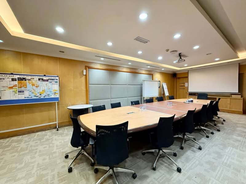 Bukit Jelutong Business And Technology Centre untuk Untuk Dijual - RM 12,800,000, Apr 2026 - Interior - PropertyGuru.com.my