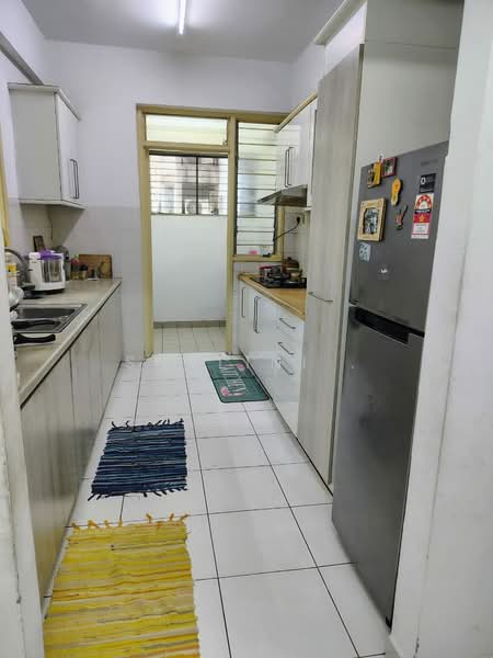 Condominium for Sale at The Tamarind - Shalini . - Kitchen - PropertyGuru.com.my
