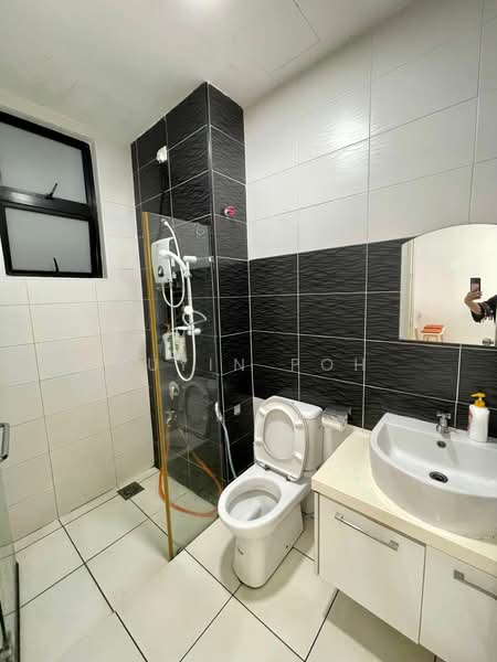 The Platino Serviced Apartment untuk Untuk Dijual - RM 398,000, Apr 2026 - Bathroom - PropertyGuru.com.my