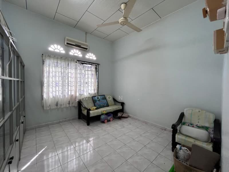 Bungalow for Rent in Jasin (Melaka) - Woon . - Living Room - PropertyGuru.com.my