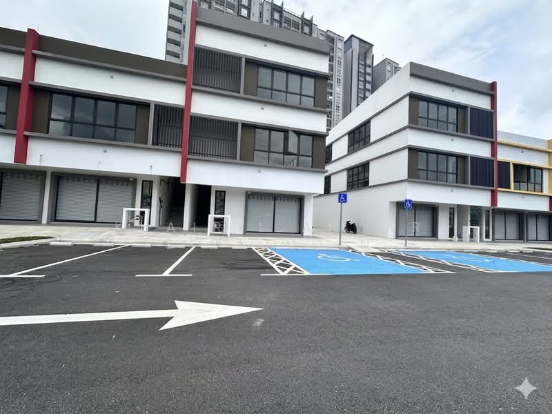 Kedai / Pejabat untuk Disewa di Bukit Jelutong (Shah Alam) - Khairil Anwar Sirajudin - Exterior - PropertyGuru.com.my