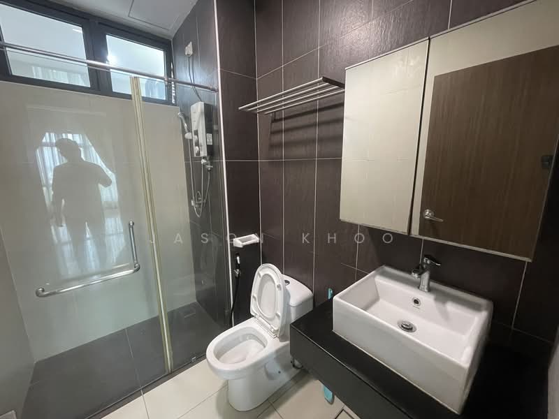 Service Residence for Rent at D'Secret Garden (Pangsapuri Kempas Indah) - Jason Khoo - Bathroom - PropertyGuru.com.my