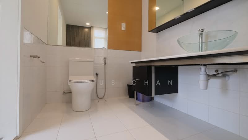Service Residence for Sale at Verve Suites - Linus Chan - Bathroom - PropertyGuru.com.my