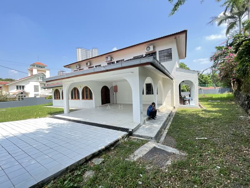 Untuk Dijual - Jalan maktab 5