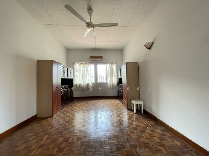 Untuk Dijual - Jalan maktab 5
