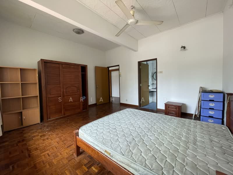 Untuk Dijual - Jalan maktab 5