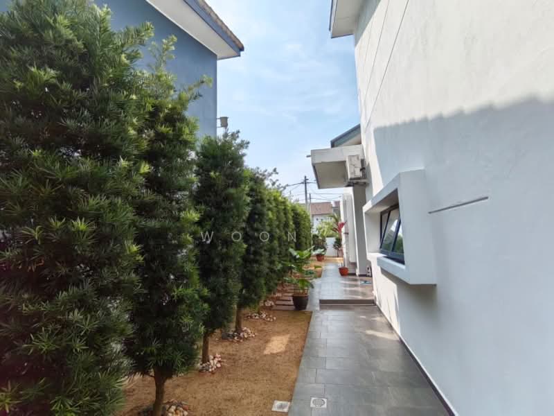 Bungalow for Rent in Taman Satu Krubong (Krubong) - Woon . - Exterior - PropertyGuru.com.my