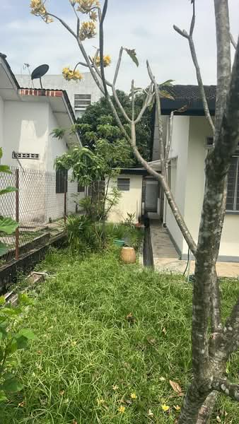 Bungalow for Sale in Taman Alam Shah (Klang) - Azhar G - Exterior - PropertyGuru.com.my