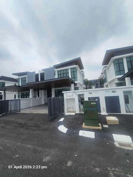 Double Storey Semi-D Located near Polo Ground Ipoh for sale untuk Untuk Dijual - RM 1,420,000, Apr 2026 - Exterior - PropertyGuru.com.my