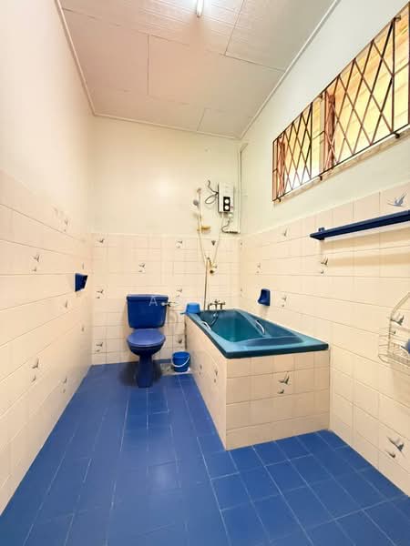 Rumah Banglo untuk Dijual di Taman Melodies (Johor Bahru) - Ann . - Bathroom - PropertyGuru.com.my