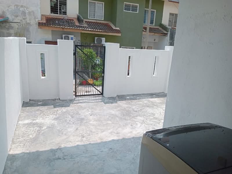 2-storey Terraced House for Rent in Rawang (Selangor) - Azri Zabidin - PropertyGuru.com.my
