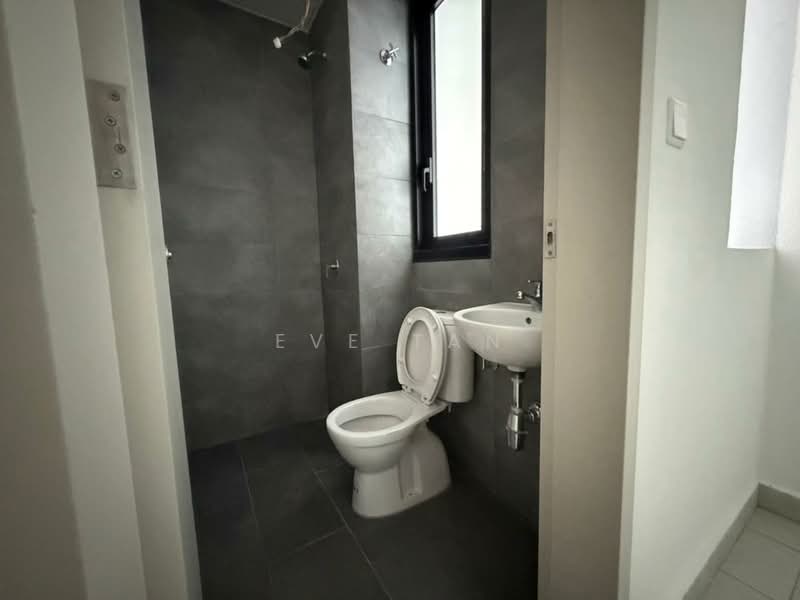 Condominium for Sale at ALIX Residences - Eve Tan - Bathroom - PropertyGuru.com.my