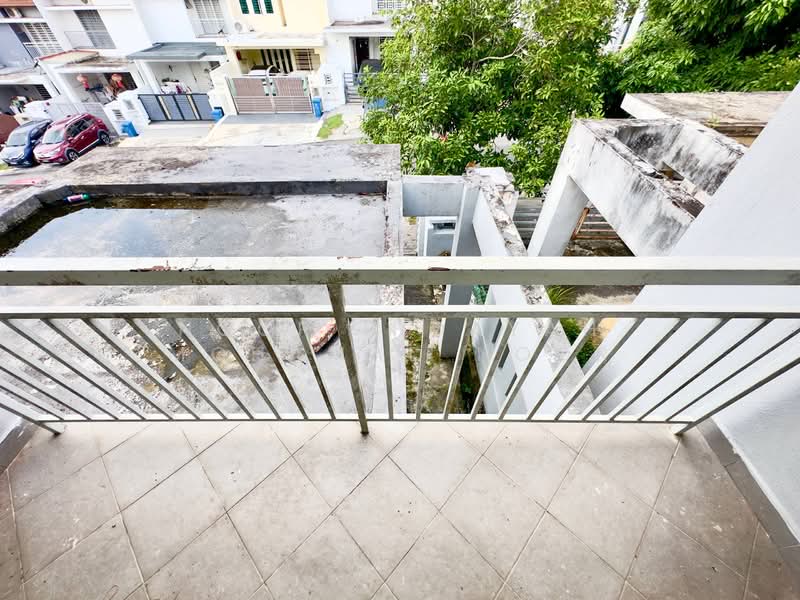 2-storey Terraced House for Sale in Aman Putri (Sungai Buloh) - Noor Hidayah Mohamad Noor - Exterior - PropertyGuru.com.my