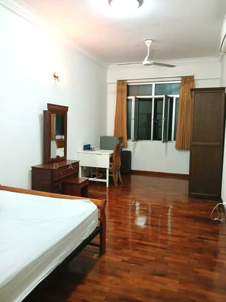 Corinthian Condominium untuk Untuk Disewa - RM 4,000 /bulan, Apr 2026 - Bedroom - PropertyGuru.com.my