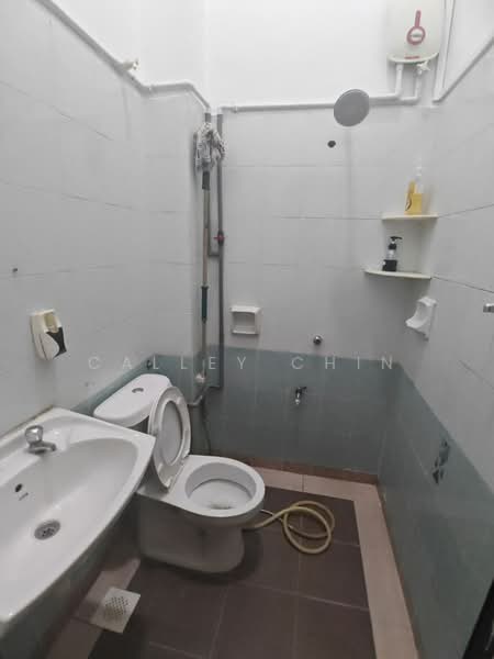 2-storey Terraced House for Rent in Bukit Indah (Iskandar Puteri (Nusajaya)) - Calley Chin - Bathroom - PropertyGuru.com.my
