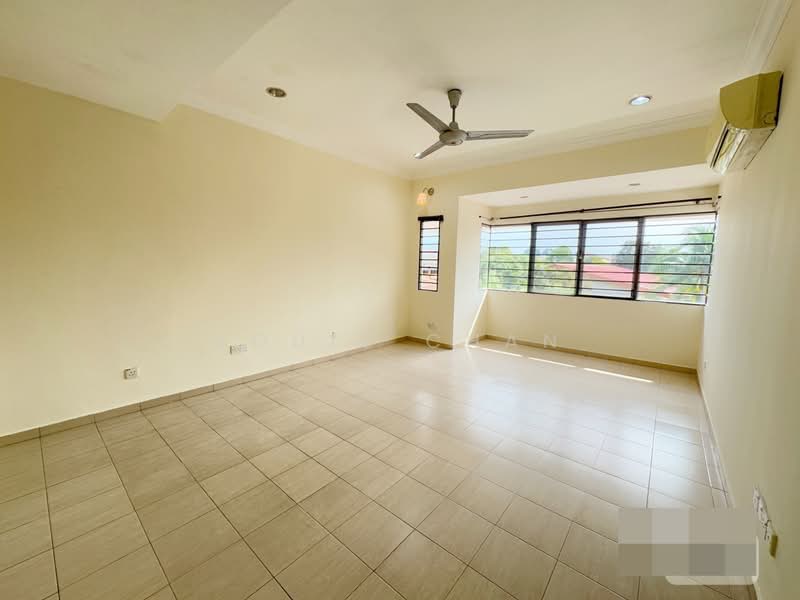 2-storey Terraced House for Sale in Klang (Selangor) - Louis Chan - Living Room - PropertyGuru.com.my