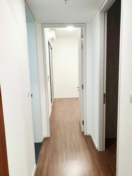 Servis Apartment untuk Disewa di UNA Serviced Apartment - Rex Tan - Corridor - PropertyGuru.com.my