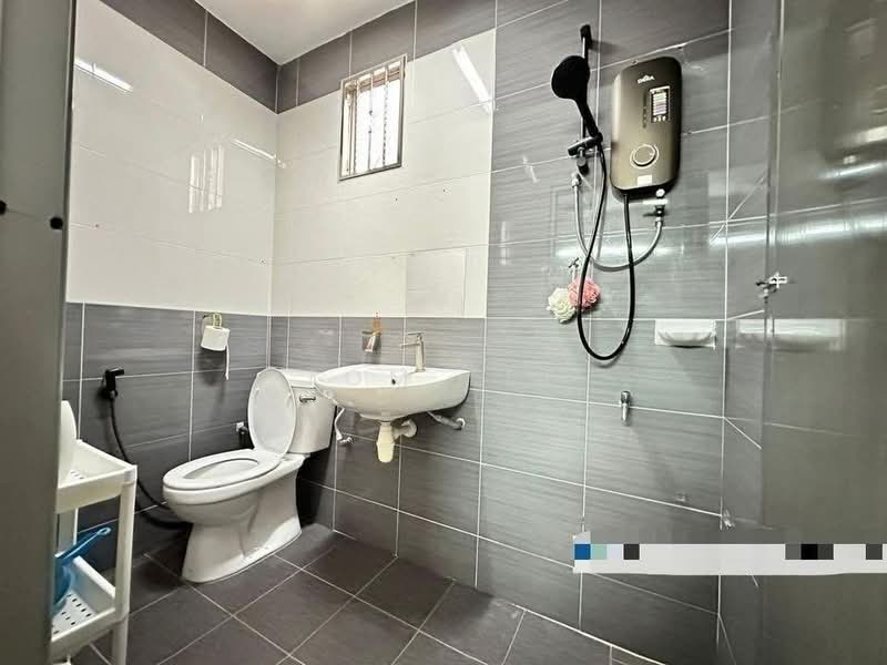 Bayu Tinggi Klang Double Storey untuk Untuk Dijual - RM 750,000, Apr 2026 - PropertyGuru.com.my