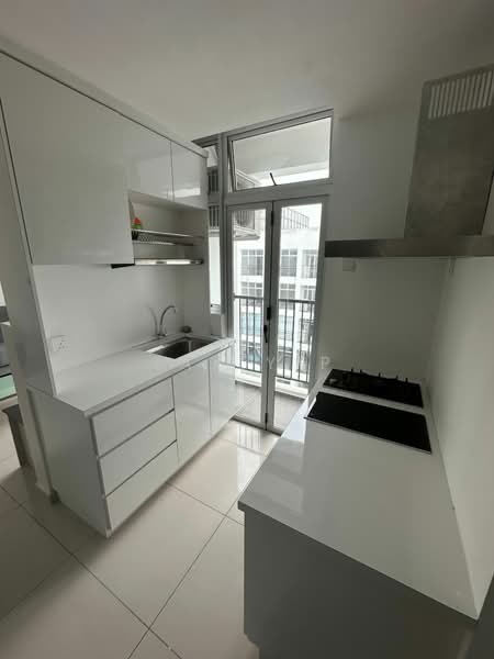 Midas @ Seri Alam untuk Untuk Disewa - RM 1,800 /bulan, Apr 2026 - Kitchen - PropertyGuru.com.my