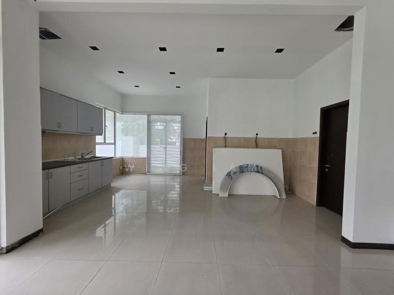 Semi-Detached House for Sale in Taman Gembira (Jalan Klang Lama (Old Klang Road)) - Wing Lam - PropertyGuru.com.my