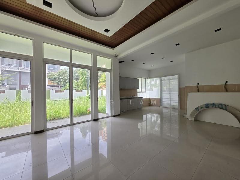Semi-Detached House for Sale in Taman Gembira (Jalan Klang Lama (Old Klang Road)) - Wing Lam - Living Room - PropertyGuru.com.my