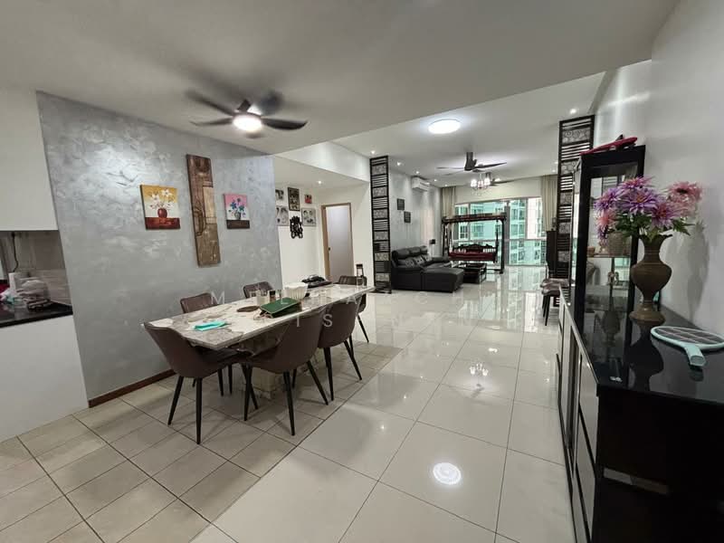 Suasana Sentral Loft untuk Untuk Dijual - RM 1,000,000, Apr 2026 - Living Room - PropertyGuru.com.my