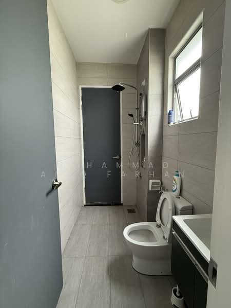 2-storey Terraced House for Sale in Setia Tropika (Johor Bahru) - MUHAMMAD AFIQ FARHAN - Bathroom - PropertyGuru.com.my