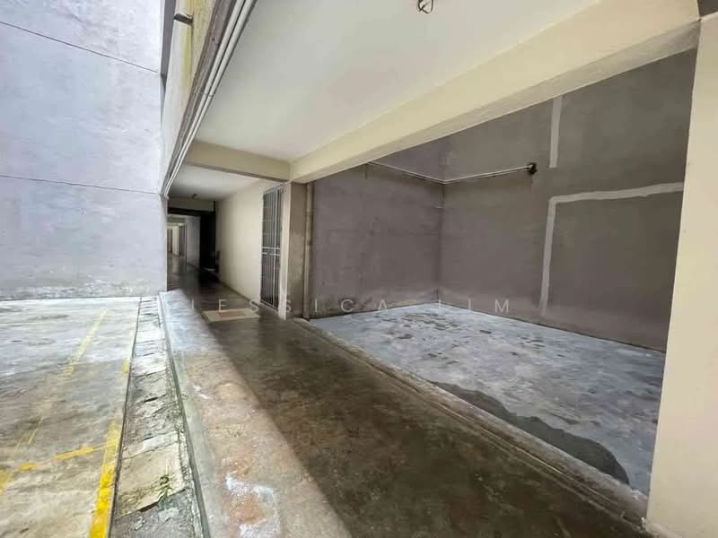 Pangsapuri untuk Dijual di Aman Dua - Jessica Lim - Exterior - PropertyGuru.com.my