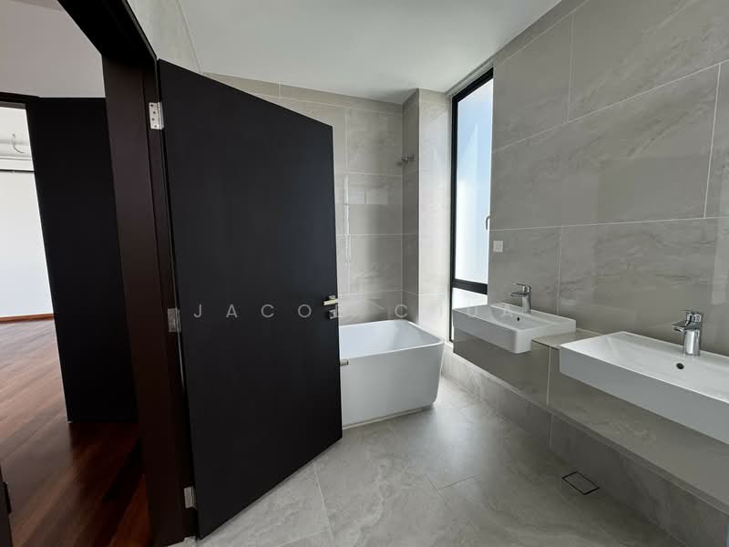 Rumah Banglo untuk Dijual di Iskandar Puteri (Nusajaya) (Johor) - Jacob Chua - Bathroom - PropertyGuru.com.my