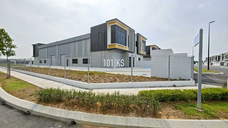 Factory for Rent in Puncak Alam (Selangor) - Gary Nge - Exterior - PropertyGuru.com.my