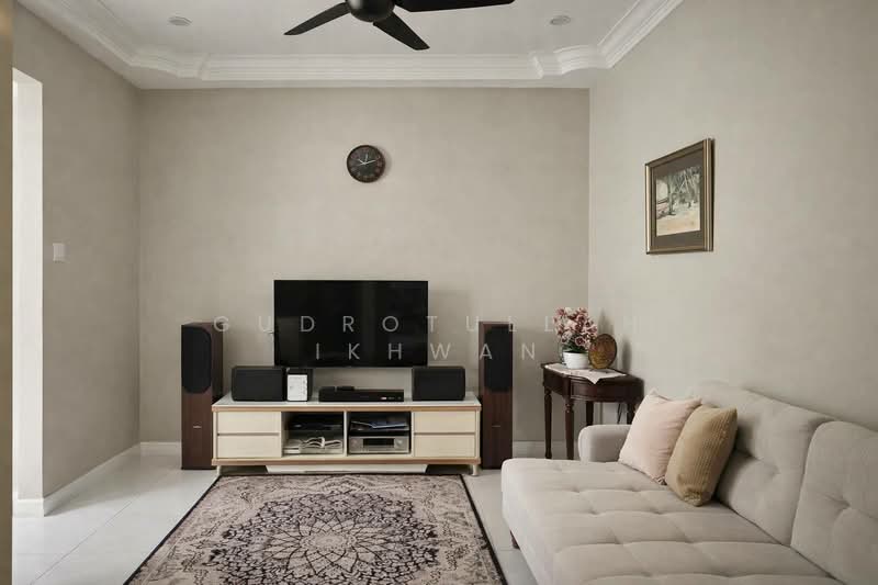 Semi-Detached House for Sale in Saujana Impian (Kajang) - Gudrotullah Ikhwan - Living Room - PropertyGuru.com.my