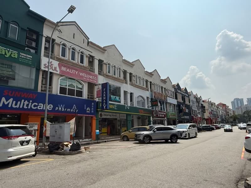 Shop for Rent in Dataran Sunway (Kota Damansara) - Wai Yen Chin - Exterior - PropertyGuru.com.my