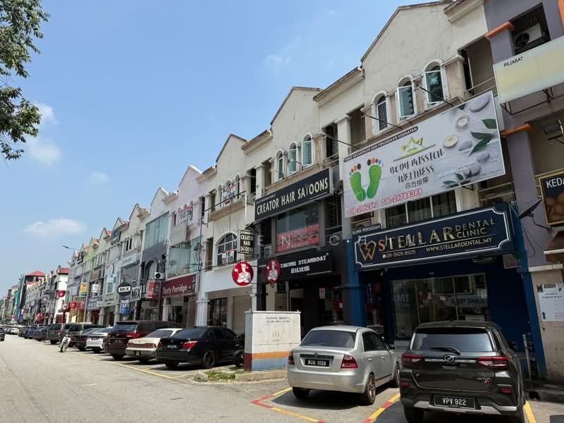 Shop for Rent in Dataran Sunway (Kota Damansara) - Wai Yen Chin - Exterior - PropertyGuru.com.my
